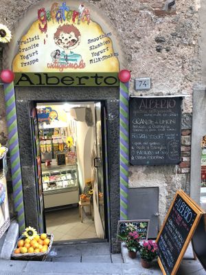   at Alberto Gelateria in Corniglia
