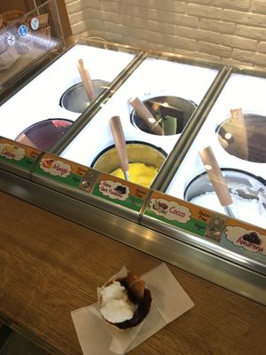 Gelato! at 5 Terre in Manarola