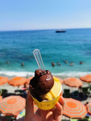 Dark chocolate and mango gelato at La Scogliera Gelateria in Monterosso Al Mare