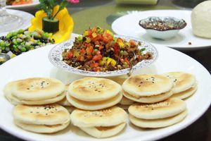 Pickled radish with bamboo shoots/with sesame pancake at Shangdao Vegetarian 上道素食 in Xian