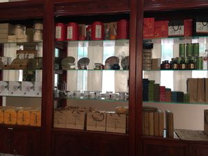 Many types of items are sold or on display at Shangdao Vegetarian 上道素食 in Xian