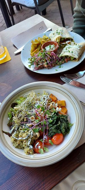 Buddha bowl and vegan burgers😋 at Bistro Arbol in Lanzarote