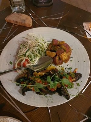 Portobello with sweet potatoes and salad at Bistro Arbol in Lanzarote