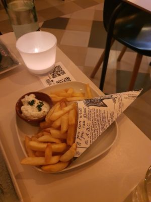 Homemade fries at Bistro Arbol in Lanzarote