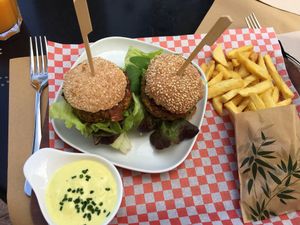quinoa burgers  at Bistro Arbol in Lanzarote