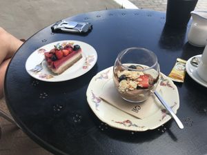 Cheesecake and choc mousse, just two of the four options.... all vegan at Bistro Arbol in Lanzarote