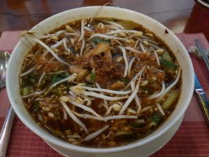 Vegan Tom yum at Rendezvous du Vietnam in Cairns