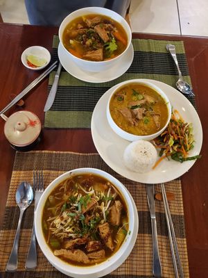  at Rendezvous du Vietnam in Cairns