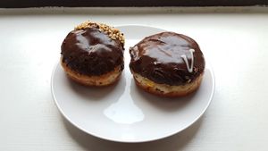 Vegan Ferrero Rocher & Vegan Dub at The Rolling Donut - Dublin 2 in Dublin
