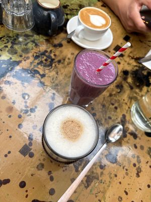 Drinks with oat milk  at Lemon Leaf in Kinsale