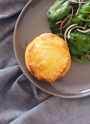 Empada at Confeitaria Henrique Carvalho in Matosinhos