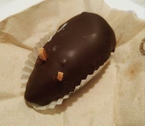 Rato de chocolate at Confeitaria Henrique Carvalho in Matosinhos