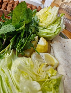  at Veganes Cigköfte in Limburg