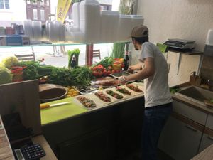 Fresh ingredients... at Veganes Cigköfte in Limburg