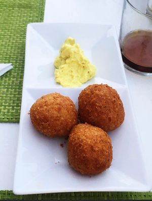 Best vegan deep fried cheese balls 💚💞 at Past & Future in Fuerteventura
