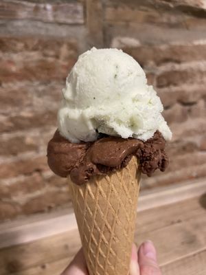 Green apple and chocolate with orange   at Mama Elba in Madrid