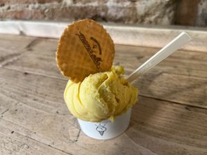 Bocha de helado at Mama Elba in Madrid