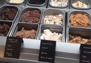  at Mama Elba in Madrid