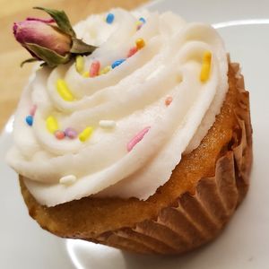 Cupcake at Pure Pastry in Beverly