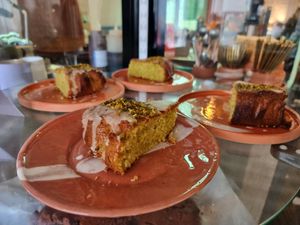 Cakes in counter at Vero Caffe in Bruges