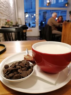 Hot chocolate at Vero Caffe in Bruges