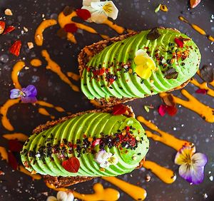 Homemade pesto and chili mayo - vegan and organic at The Organic Boho in Copenhagen