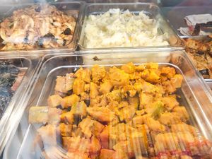 Dishes available at Healthy Vegetarian 健康素食 in Central Singapore