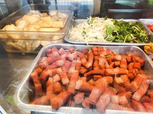 Dishes available at Healthy Vegetarian 健康素食 in Central Singapore