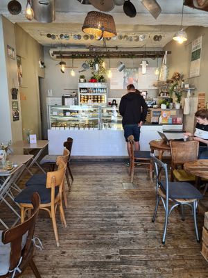 Inside at PUR etc - Sainte Etienne in Strasbourg