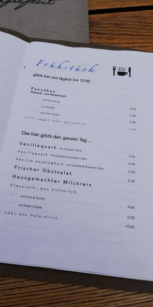 Ein Teil der Speisekarte at Kaffeeflut in Wittdun