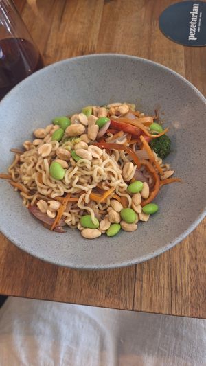Veggie noodles at Pezetarian in Cartagena
