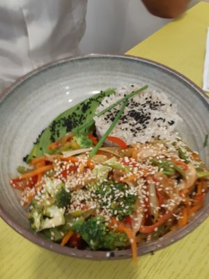 Hot bowl - vegetariano at Pezetarian in Cartagena