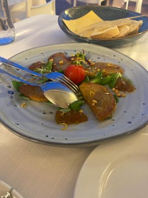 Veganer Käse mit Feigenmarmelade at Perla Blu in La Maddalena