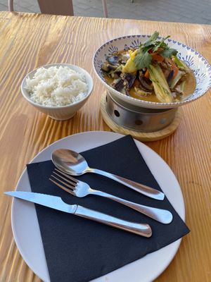 Masaman curry with tofu and vegetables + rice  at Thai Corner in Alicante