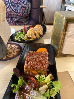 Thai red rice and veggie tempura sushi  at La Bartola in Sevilla