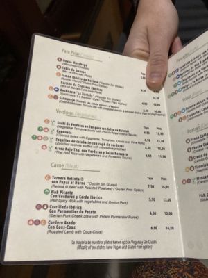 Vegan options marked  at La Bartola in Sevilla