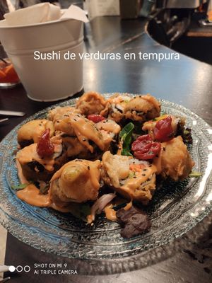 sushis at La Bartola in Sevilla