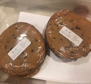 vegan cookies at Sweets by PBBQ in Long Beach