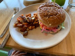 This is THE vegan burger you need in your life!! The potatoes are just an accessory at True Food Kitchen in King Of Prussia