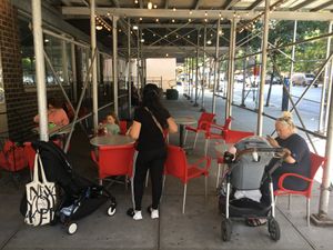 Outdoor seating at Screme Gelato Bar in New York City