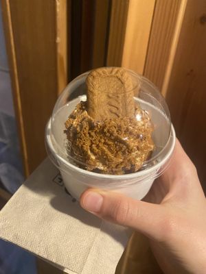 speculoos cupcake at Velicious Burger in Strasbourg