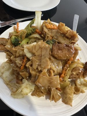 Pad see eiuw   at Thai Container in Christchurch