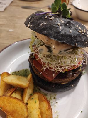  at Almalibre Acai Bar in Barcelona