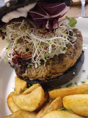  at Almalibre Acai Bar in Barcelona