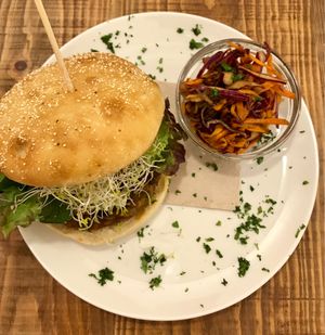 Rd rice vegeterian burger with mustardsauce and veg organic bread at Almalibre Acai Bar in Barcelona