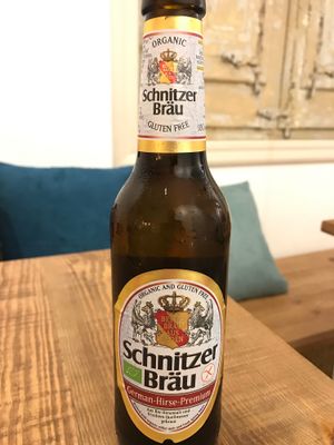 Surprisingly good beer, gluten free and 5.0% :-) at Almalibre Acai Bar in Barcelona