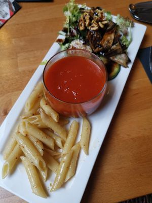 Vegan lunch trio at Il Borgo in Helmond