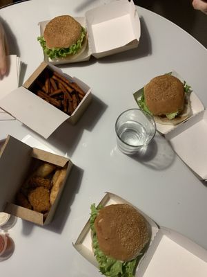Beyond Burger feast (plus vegan nuggets, vegan ham rolls and sweet potato fries) at Fari's in Ljubljana