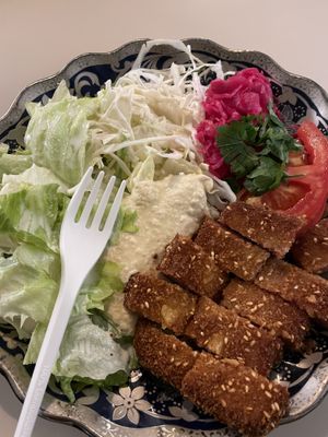 vegan chicken bowl  at Fari's in Ljubljana