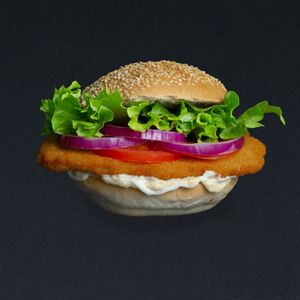 Vegan chicken burger 🍔 at Fari's in Ljubljana